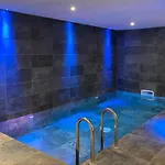 Hotel Chalet Saint Maurice - Piscine Privée&jacuzzi La Plagne