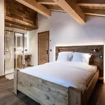 Chalet Saint Maurice - Piscine Privée&jacuzzi Hotel *